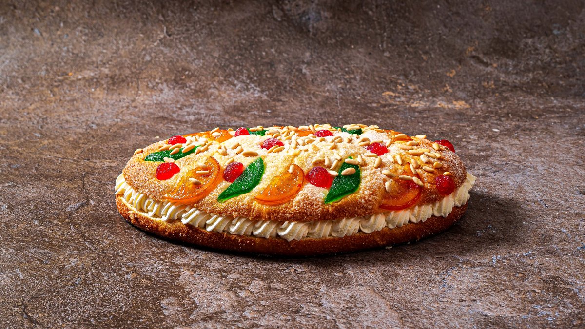 Coca de brioche rellena con nata, trufa o crema quemada - Imagen 2